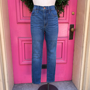 Madewell 10" roadtripper jeans size 8
