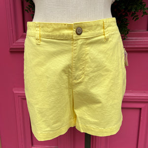 Gap khaki yellow girlfriend 5" shorts size 8 NWT
