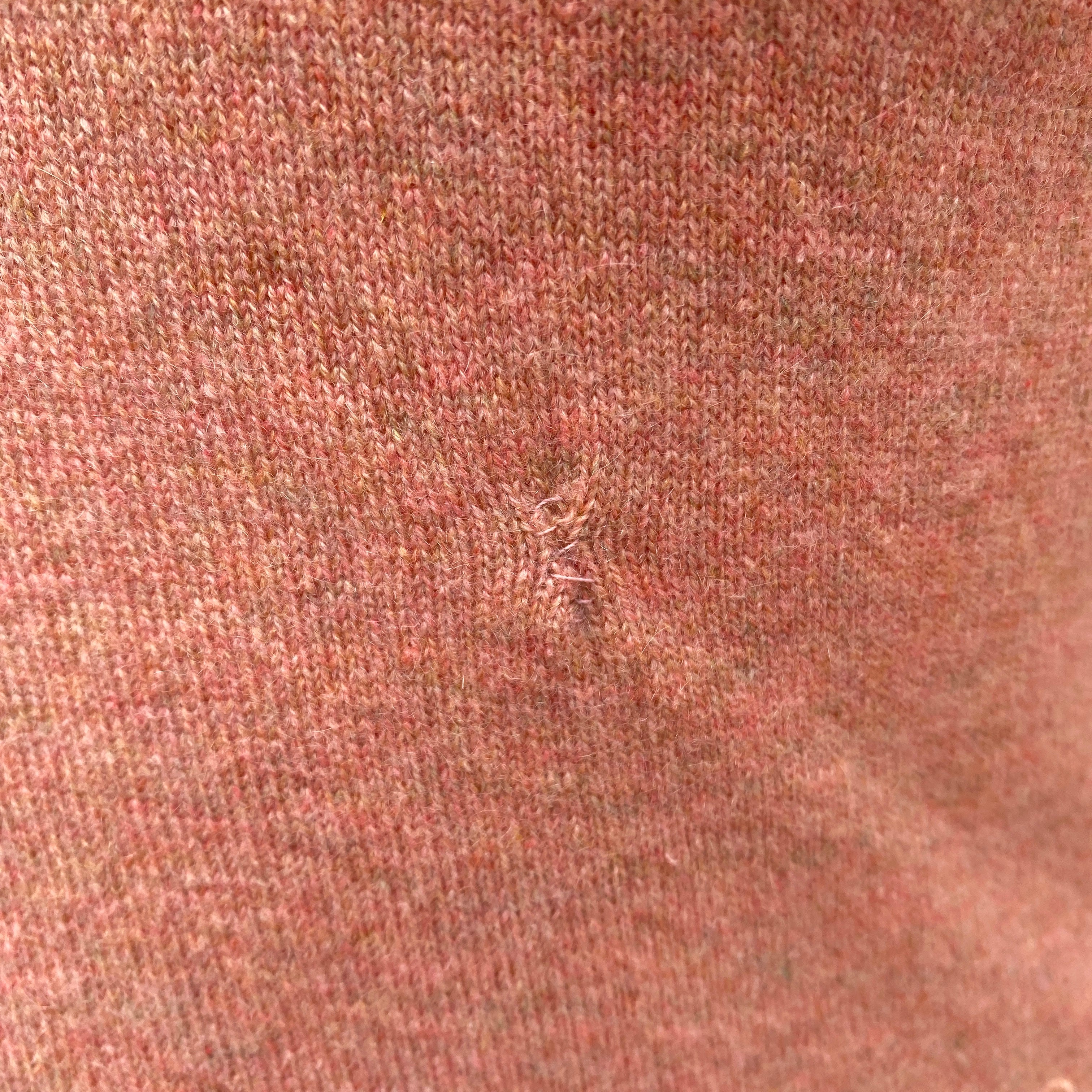 Chanel pink cashmere sweater & cardigan set size 38 (FR)