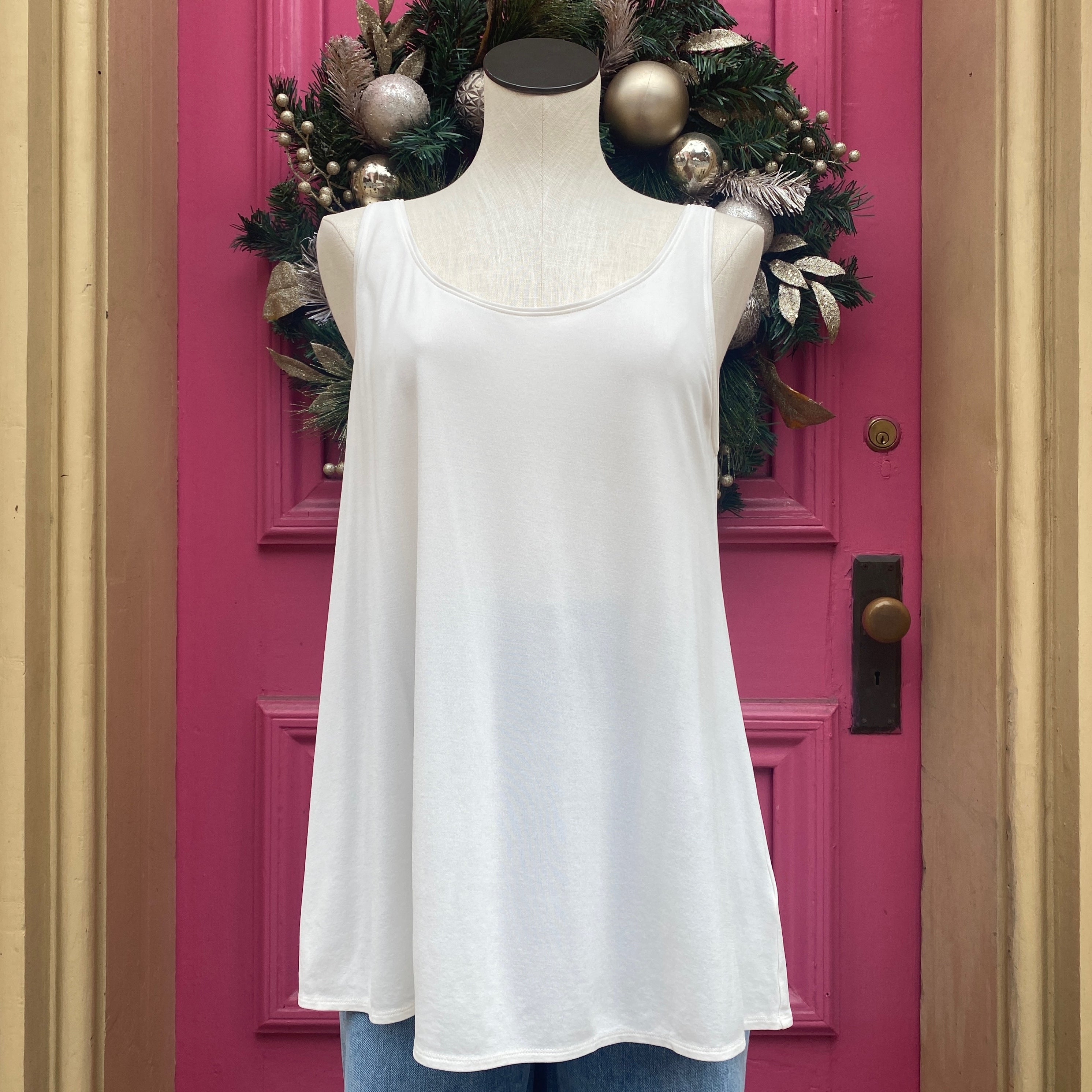 Eileen Fisher cream tank top size Medium