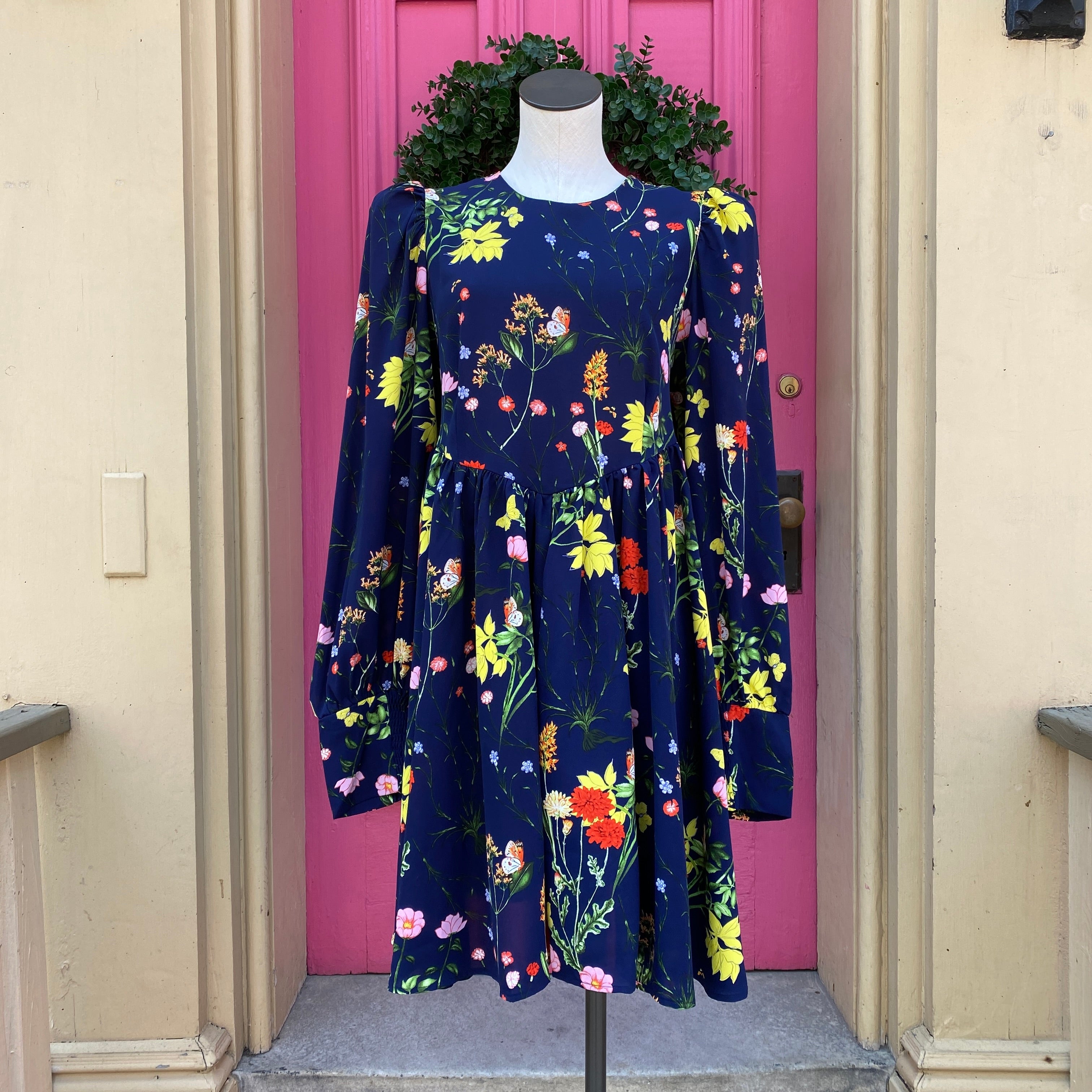 Pomander Place Navy floral long sleeve dress size XXL