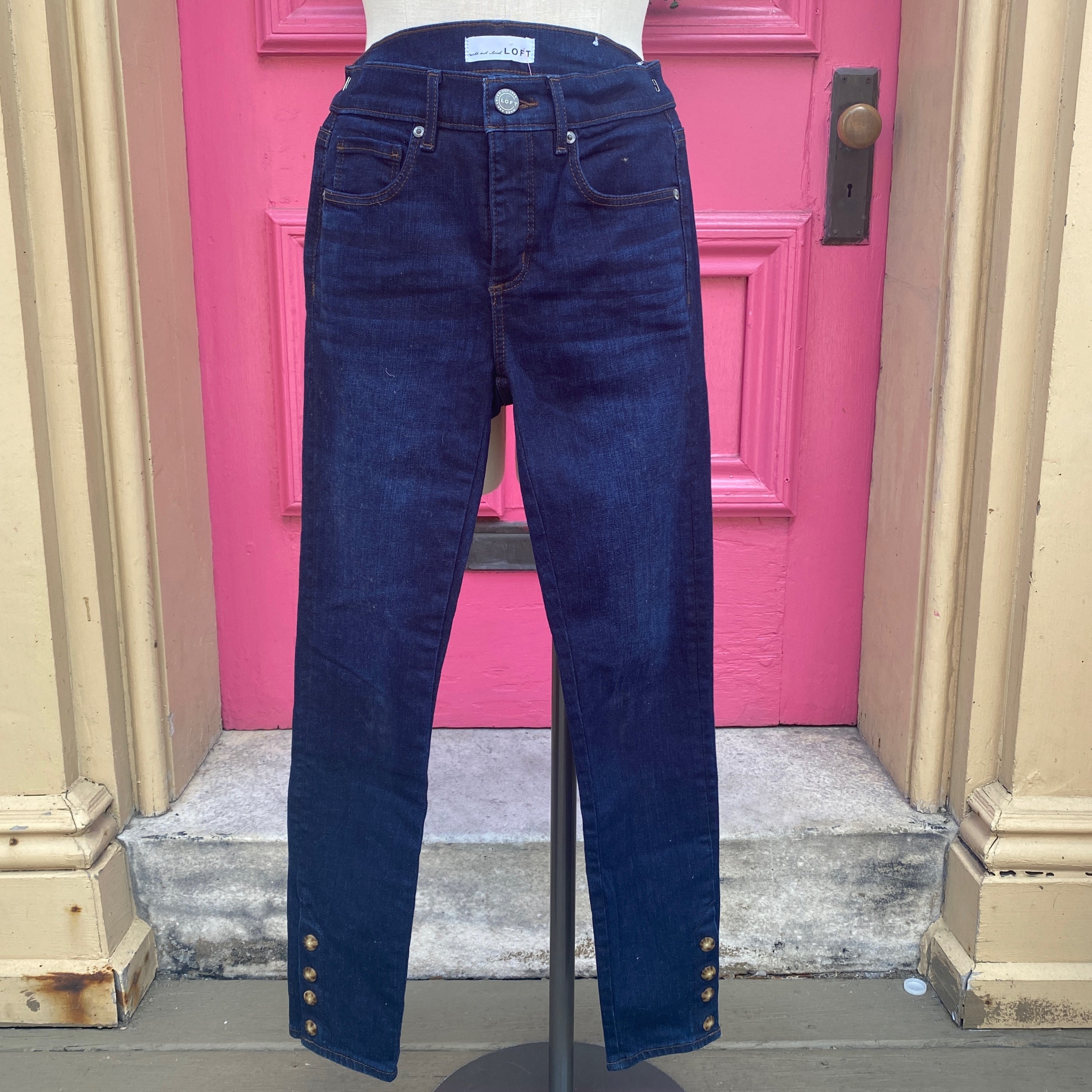 Loft dark wash skinny jeans size 0