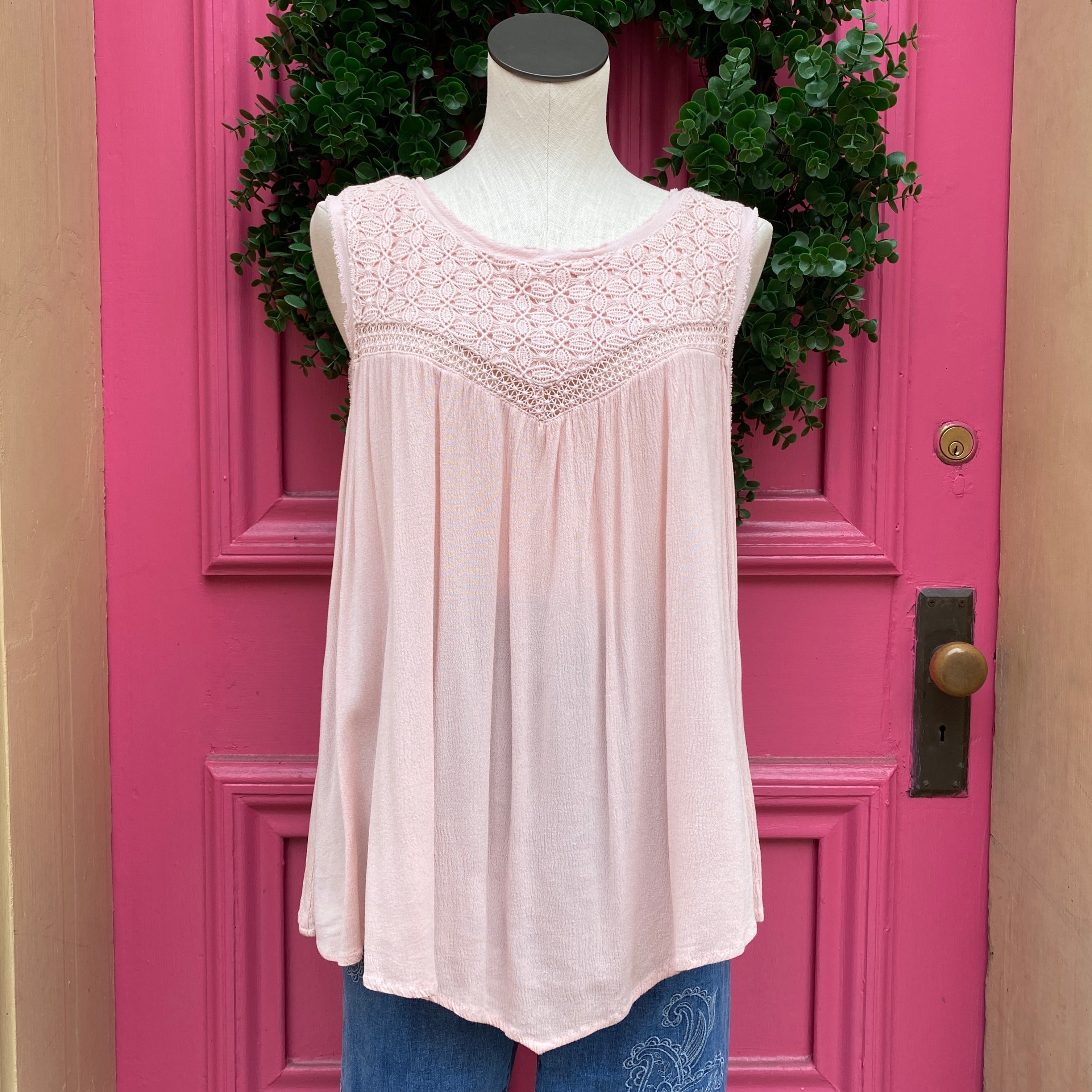 Democracy pink tank size XL