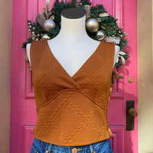 Maeve dark orange cropped quilted tank size Small