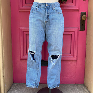 Gap sexy boyfriend distressed jeans size 6